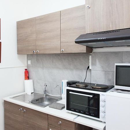 Cozy Apartment Near Stavros Niarchos Park Athen Exterior foto