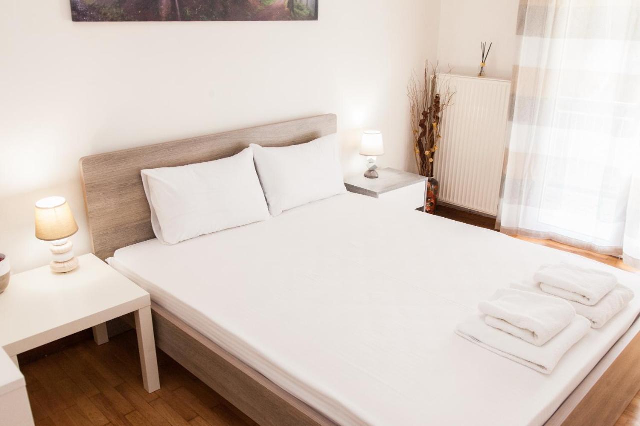 Cozy Apartment Near Stavros Niarchos Park Athen Exterior foto