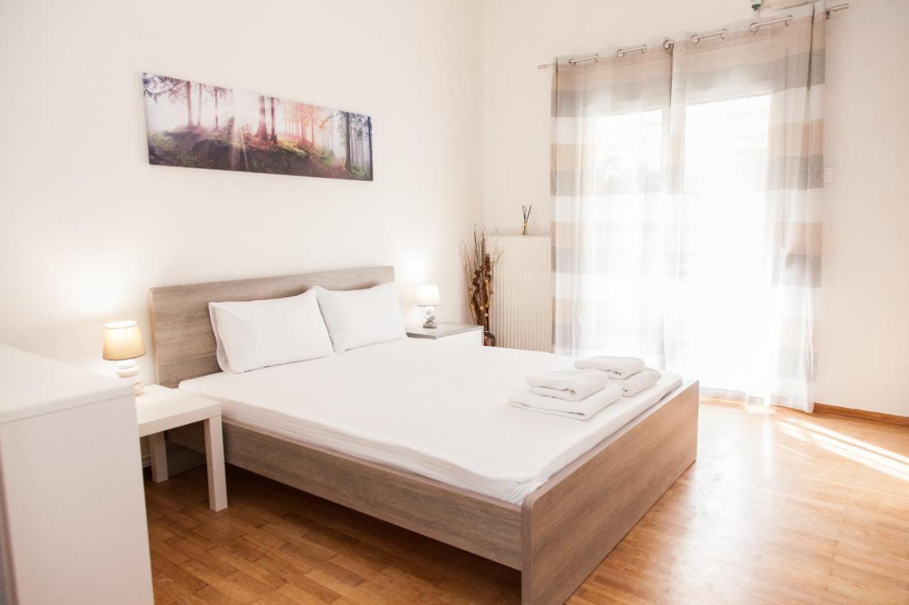 Cozy Apartment Near Stavros Niarchos Park Athen Exterior foto