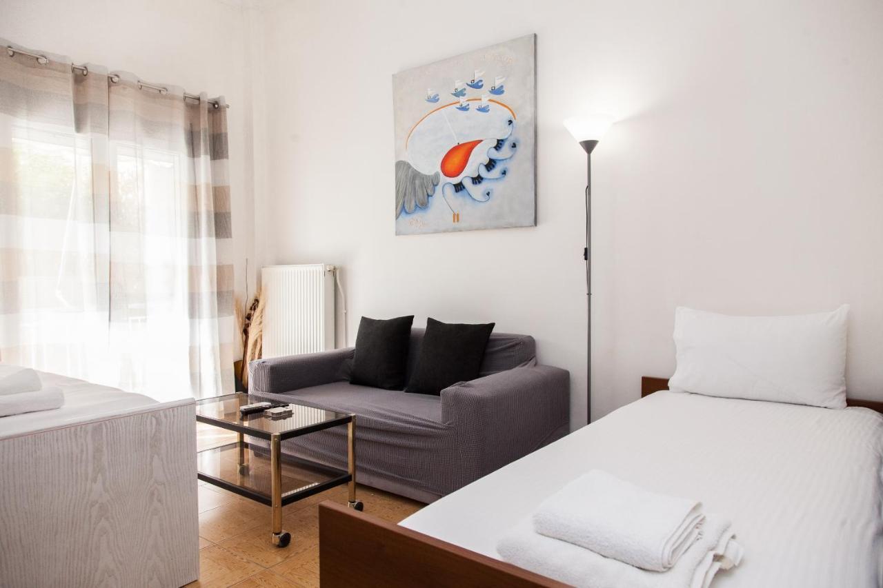 Cozy Apartment Near Stavros Niarchos Park Athen Exterior foto