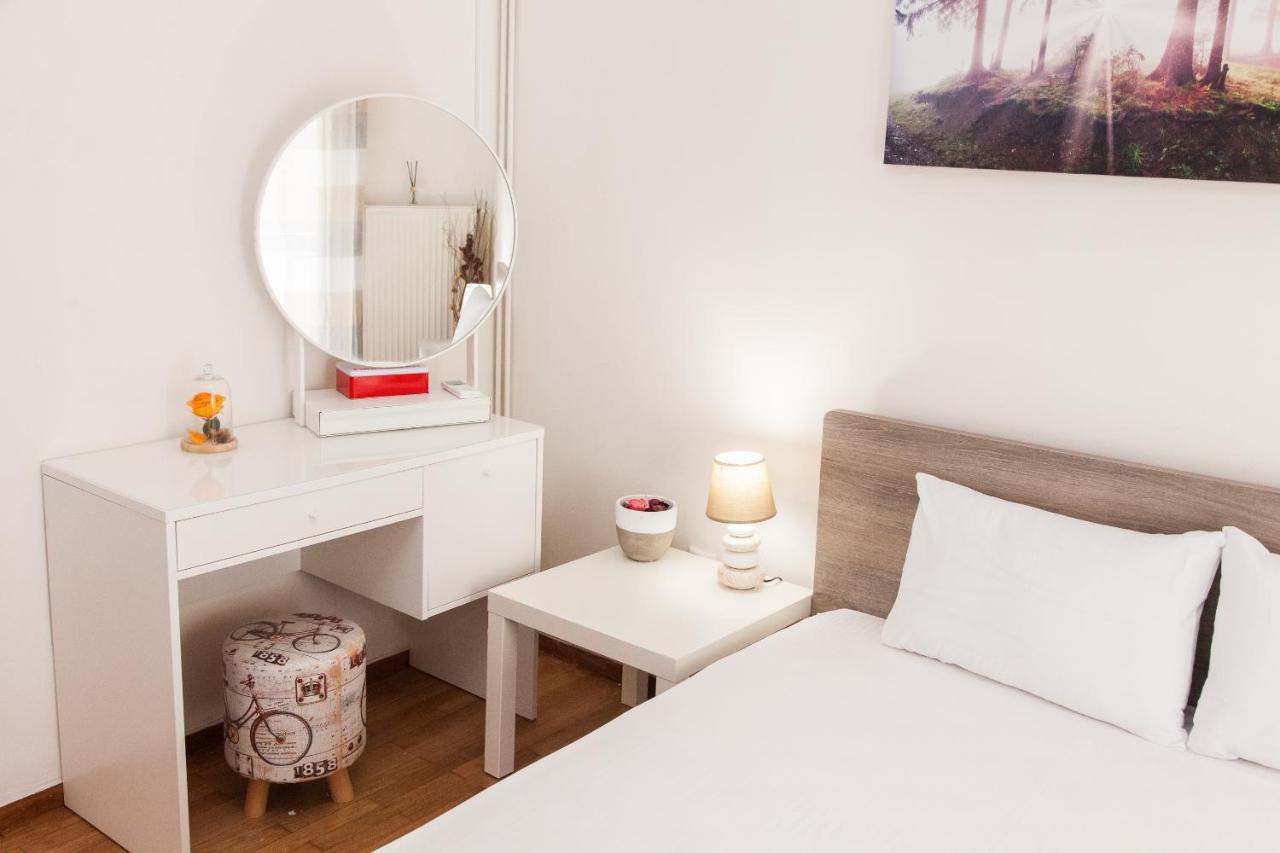 Cozy Apartment Near Stavros Niarchos Park Athen Exterior foto